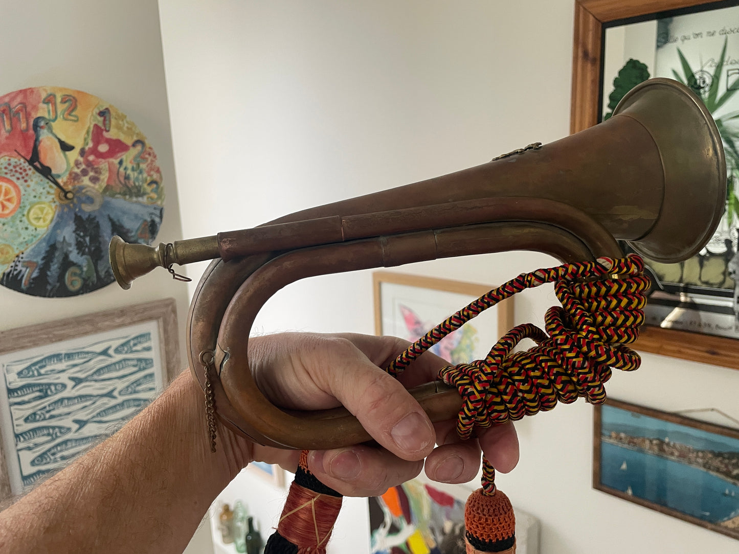 Antique Brass Hunting Horn – Ceremonial Huntsman’s Horn with Braided Cord and Tassels (c.1900–1930)