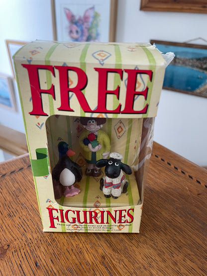 Vintage Wallace and Gromit FREE Figurines Set – Feathers McGraw Shaun the Sheep and Wendolene Boxed (1990s)