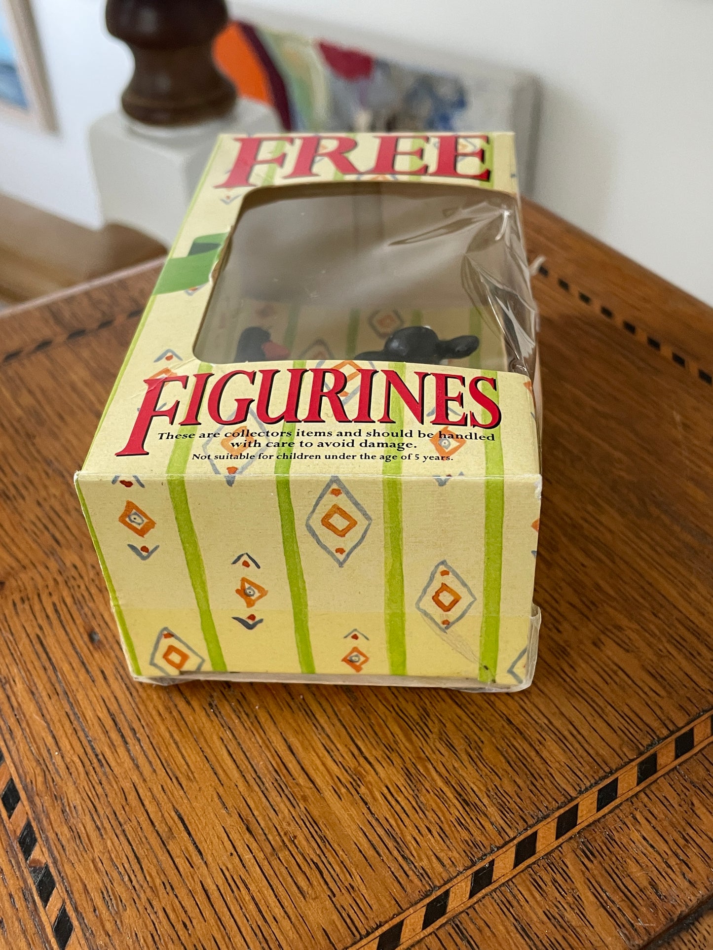 Vintage Wallace and Gromit FREE Figurines Set – Feathers McGraw Shaun the Sheep and Wendolene Boxed (1990s)