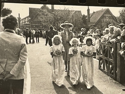 Eric Morecambe original photograph of daughters wedding from personal collection 138