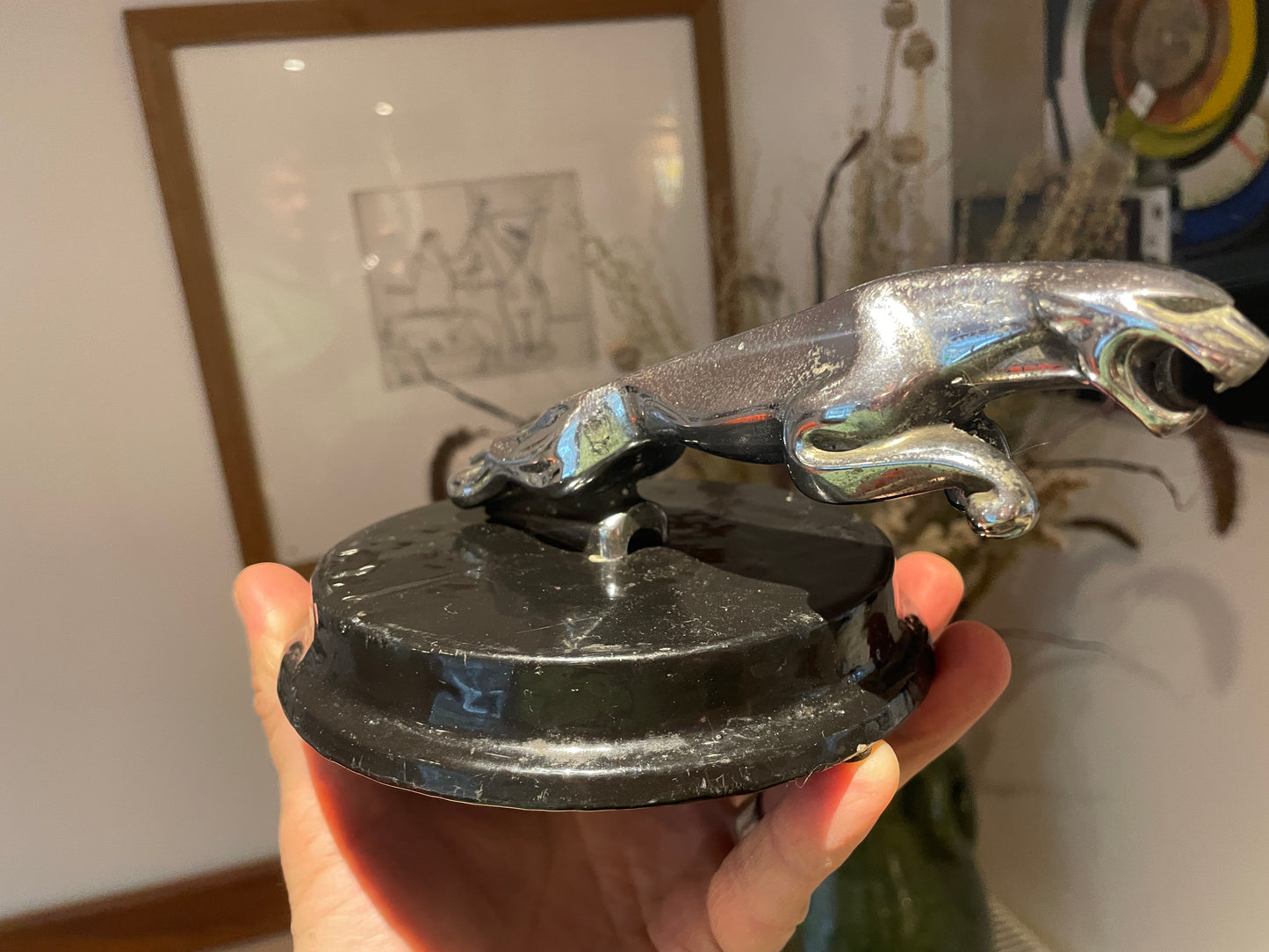 Early Jaguar Bonnet Mascot – Wilmot Breeden Leaping Cat Chrome Emblem (7/10091/1)