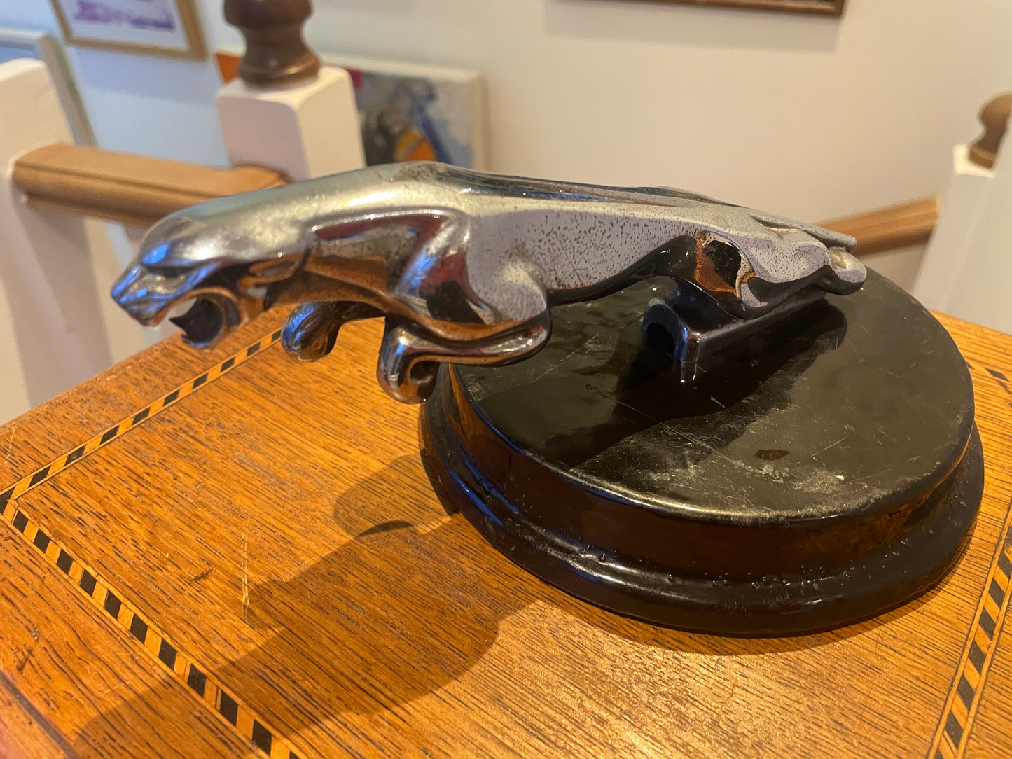 Early Jaguar Bonnet Mascot – Wilmot Breeden Leaping Cat Chrome Emblem (7/10091/1)