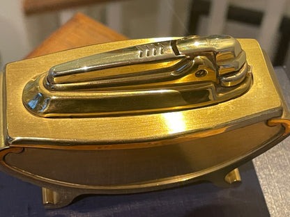 Vintage Ronson Varaflame Table Lighter – Gold Tone Mid Century Desk Lighter with Box (c.1960s)
