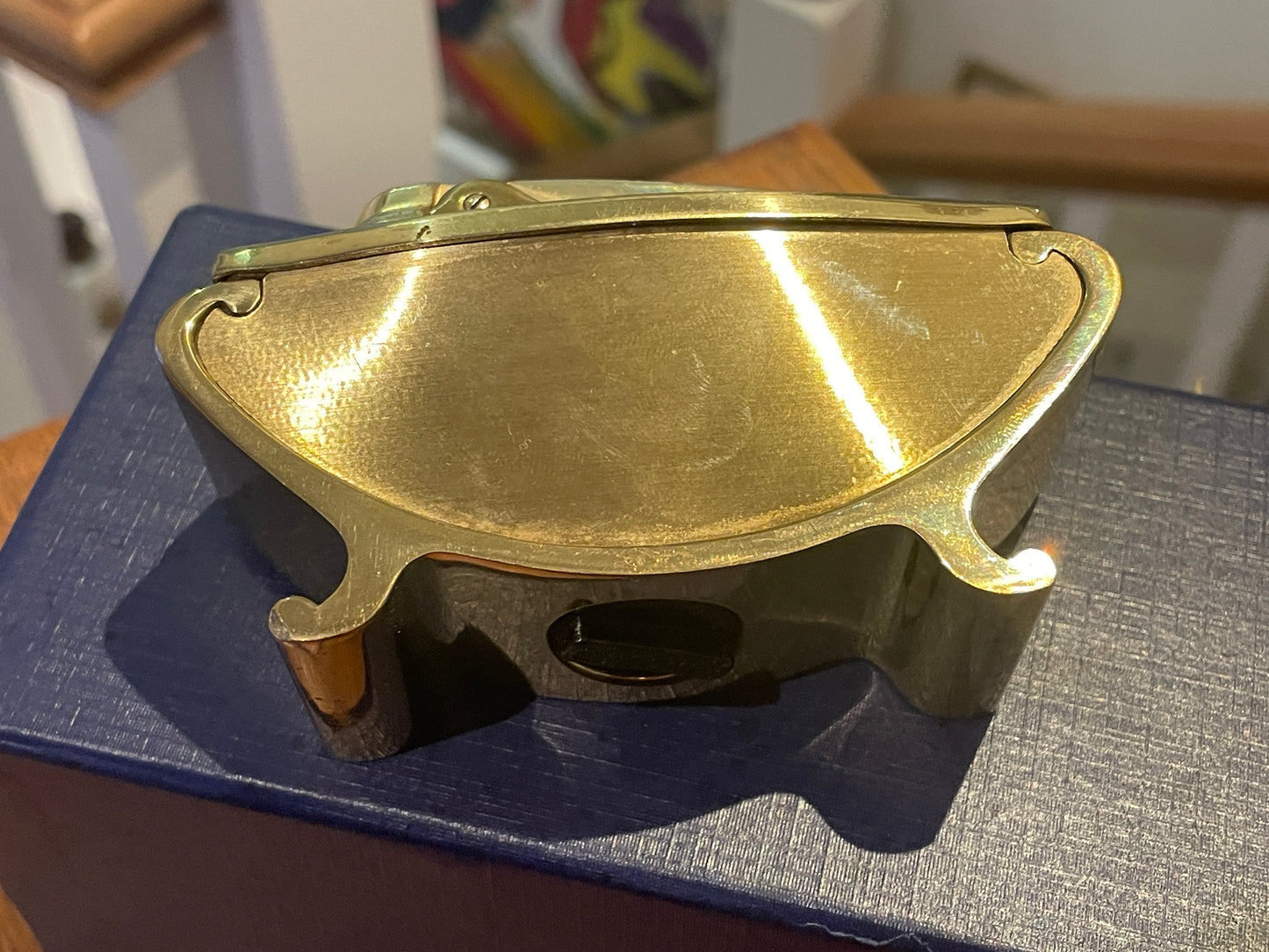 Vintage Ronson Varaflame Table Lighter – Gold Tone Mid Century Desk Lighter with Box (c.1960s)