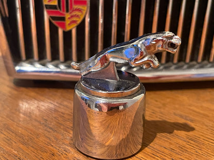 Vintage Jaguar Musical Decanter – Royal London Chrome Grille Barware with Leaping Jaguar Lid (1968)