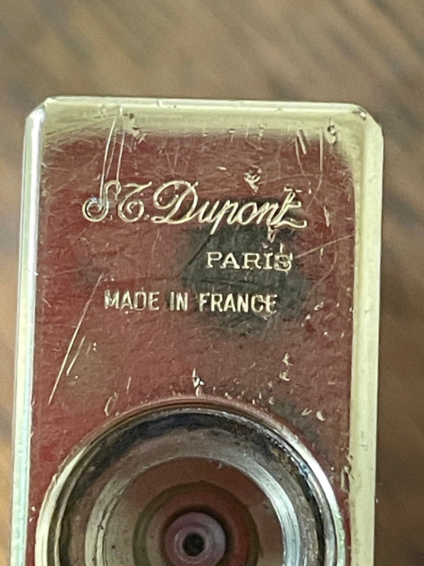 Vintage French Gold Plated Gas Lighter – Ribbed S.T. Dupont Paris Case (c.1970s)