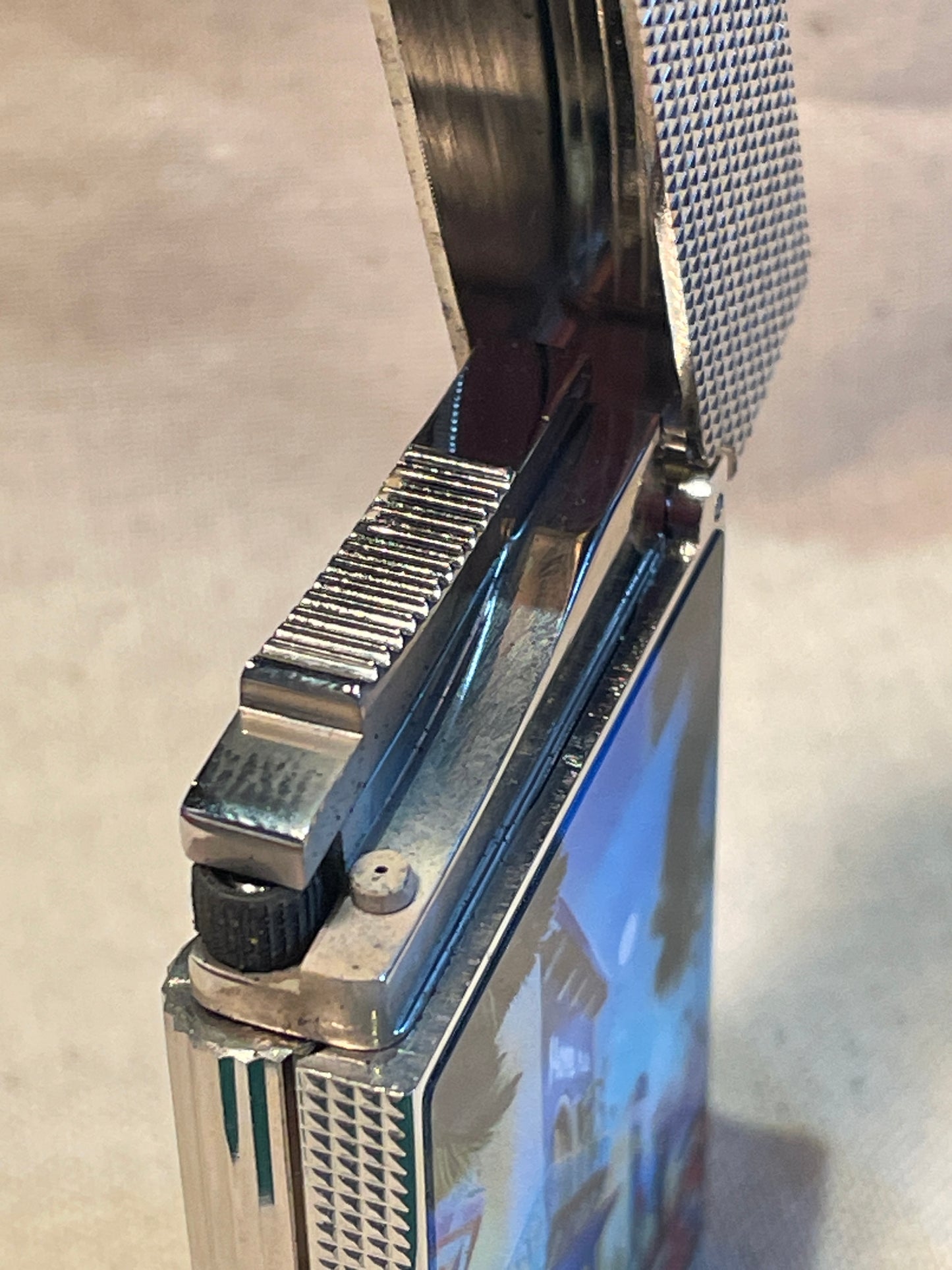 S.T. Dupont Ligne 2 “Cuba” Soft Flame Lighter – Platinum Finish Micro Diamond Guilloché