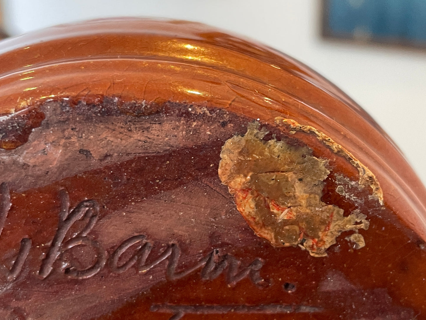 Antique English Barnstaple Pottery Vase – W.L. Baron Sgraffito Bird Design (c.1894)