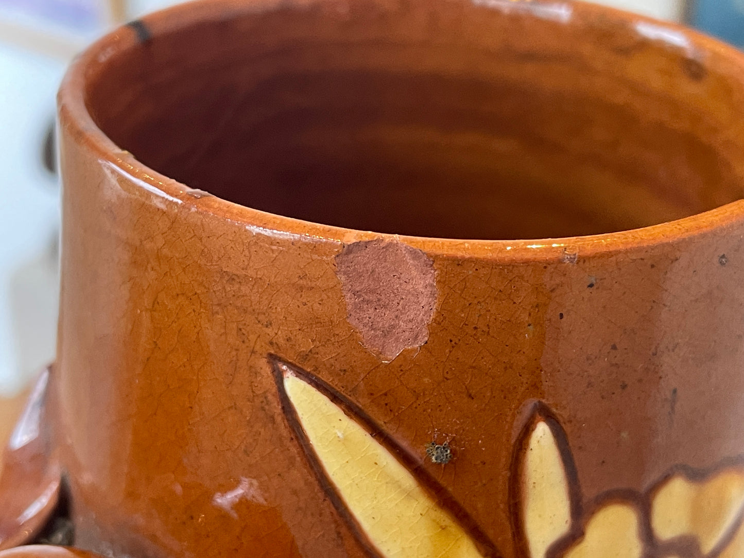 Antique English Barnstaple Pottery Vase – W.L. Baron Sgraffito Bird Design (c.1894)