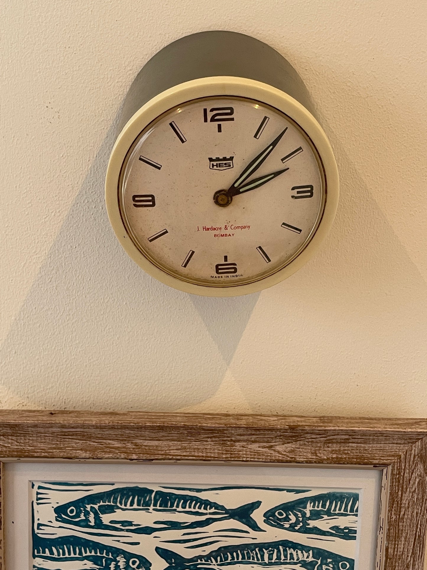 Vintage HES Wall Clock – J. Hardacre and Company Bombay Retail Dial (c.1960s–70s)