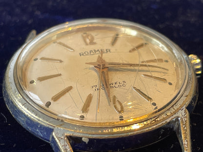 Antique working Roamer Swiss Made 17 Jewel Wristwatch – Incabloc Stainless Steel Back (c.1950s)