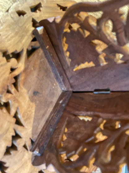 Antique Indian Carved Hardwood Folding Table – Bone Inlaid Top with Foliate Pierced Decoration (c.1900)