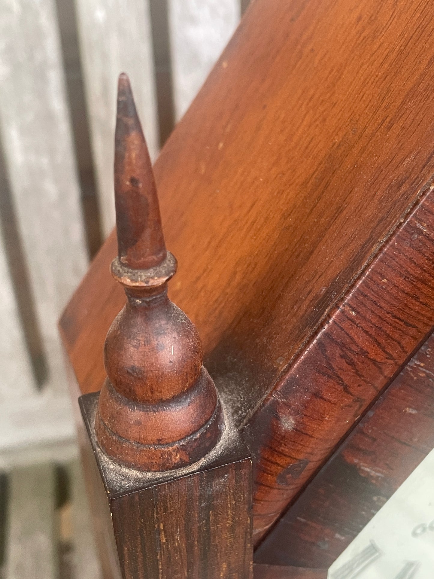 Antique American Waterbury Steeple Mantel Clock – H. James of Godalming Retailer Dial (c.1880–1895)