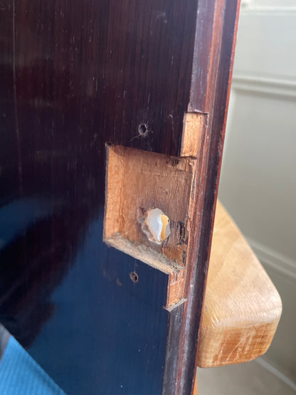 Antique Victorian Rosewood and Mother of Pearl Inlaid Writing Cabinet – Rising Caddy Top with Fitted Interior (c.1870)
