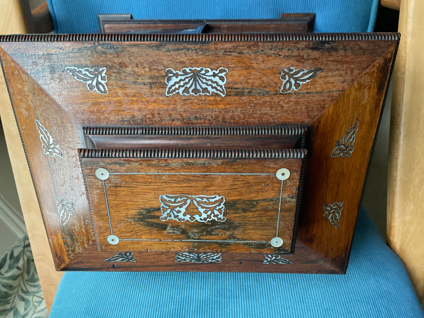 Antique Victorian Rosewood and Mother of Pearl Inlaid Writing Cabinet – Rising Caddy Top with Fitted Interior (c.1870)