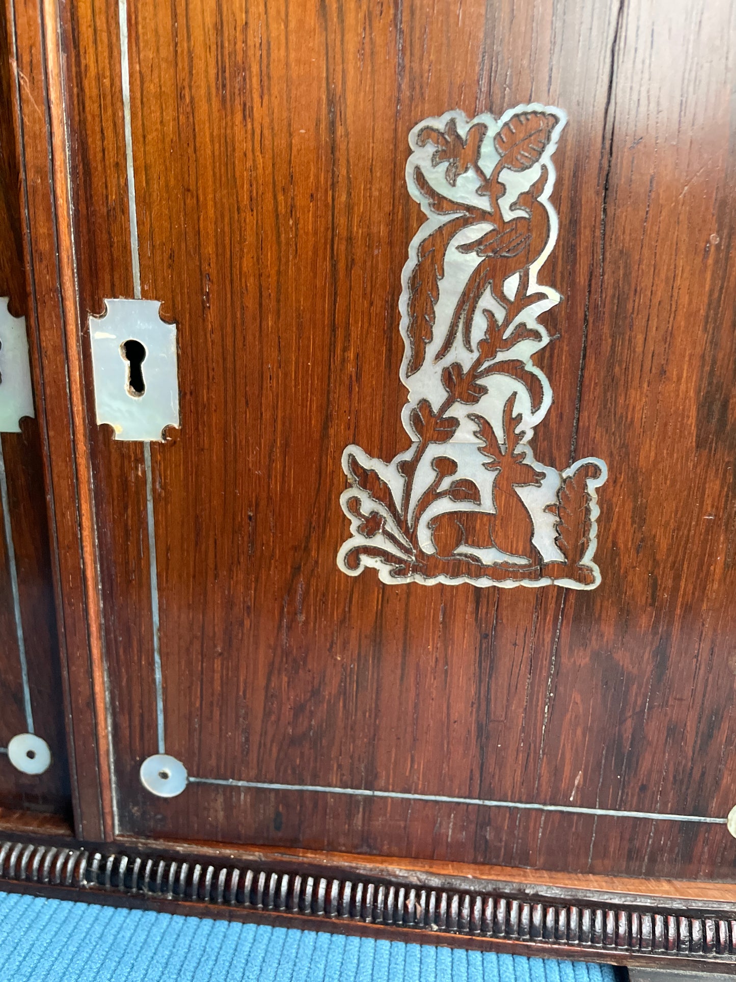 Antique Victorian Rosewood and Mother of Pearl Inlaid Writing Cabinet – Rising Caddy Top with Fitted Interior (c.1870)
