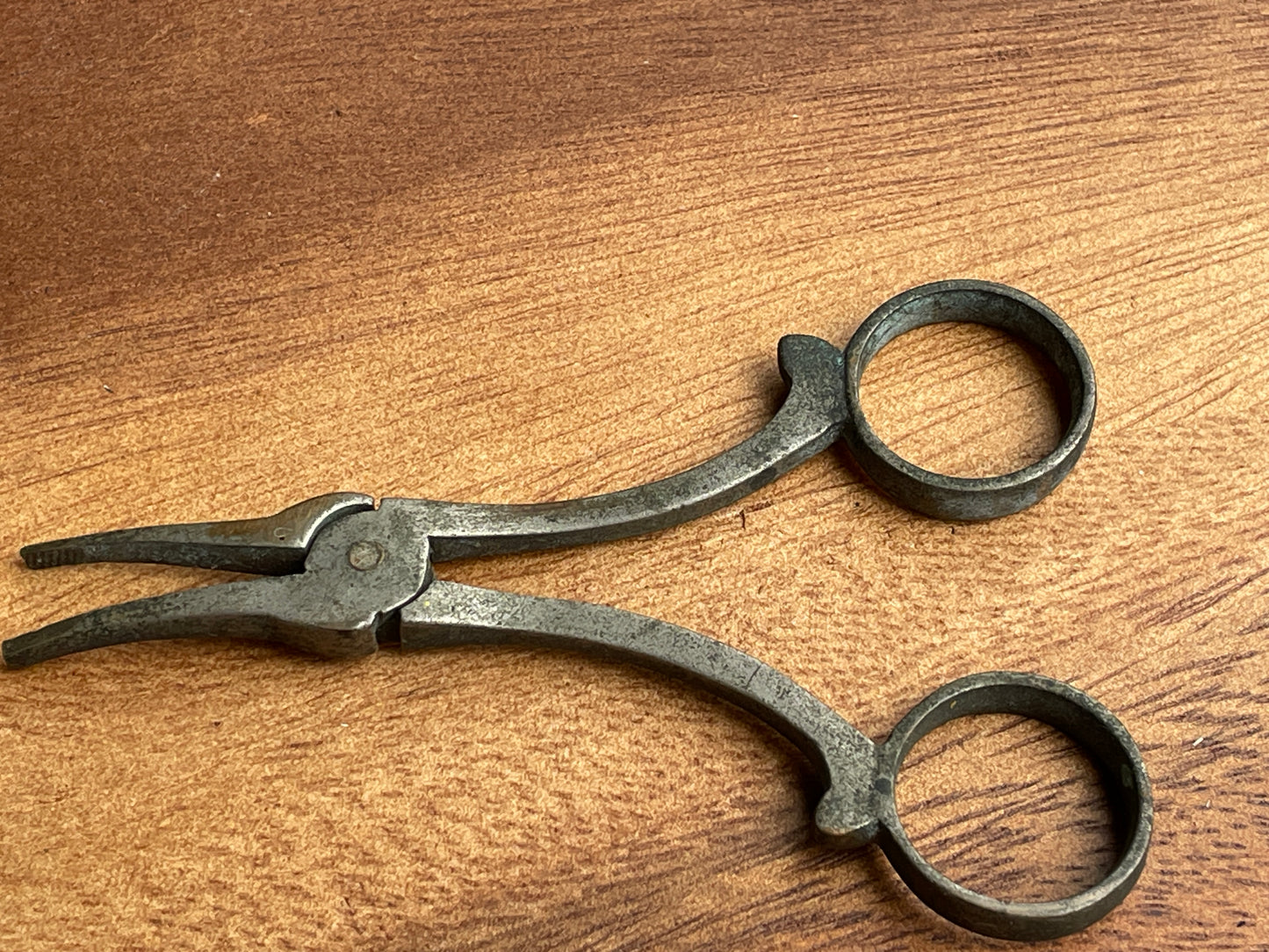 Victorian steel pliers with etched grip 10cm long