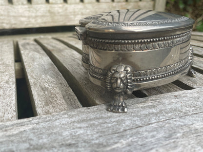 Silver heart shaped trinket box-tri footed lion claw jewellery casket 10cm wide 275g