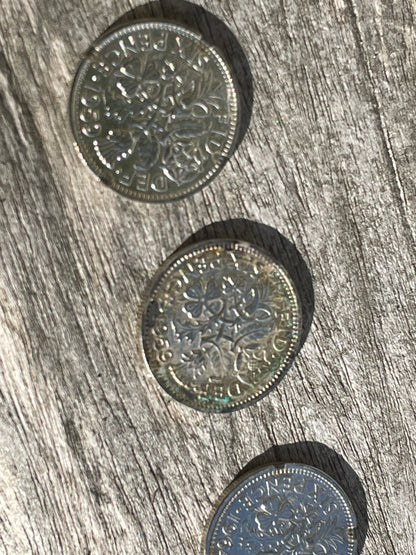 Six English Queen Elizabeth II sixpence pieces - Christmas pudding