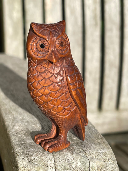 Hand carved Japanese Netsuke of an owl