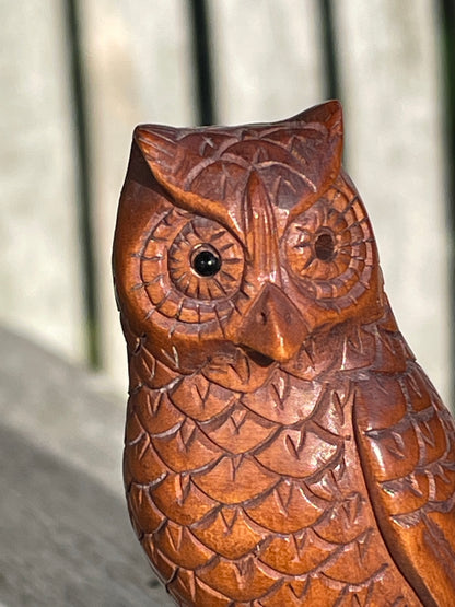 Hand carved Japanese Netsuke of an owl