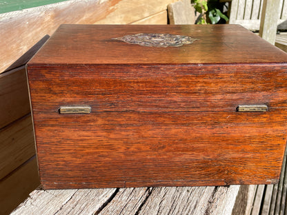 Victorian wooden Vanity/Jewellery box mother of pearl inlay original interior and contents c1860