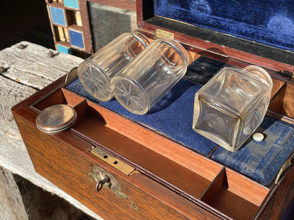 Victorian wooden Vanity/Jewellery box mother of pearl inlay original interior and contents c1860