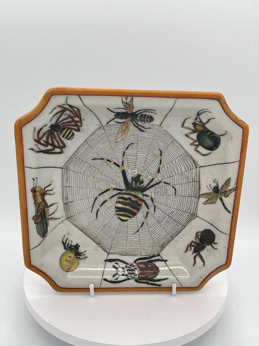 Chinese Earthenware Plate with Spider & Insect Decoration – 20cm