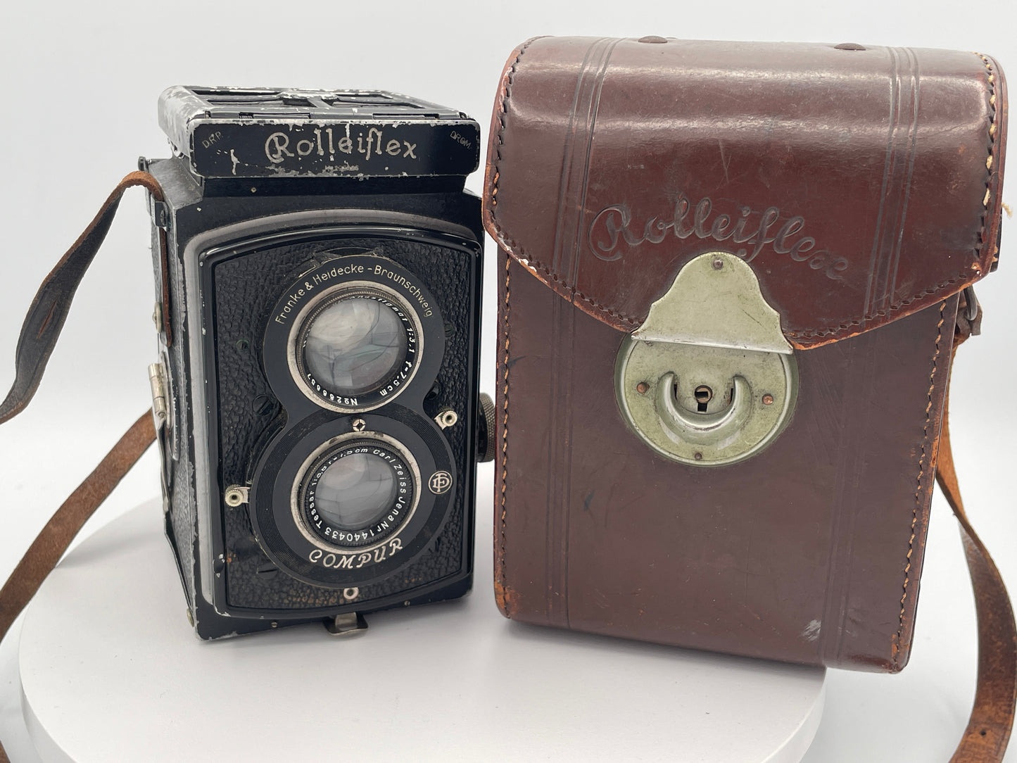 Vintage Rolleiflex Compur TLR Camera Carl Zeiss Tessar 7.5cm f3.8 With Case