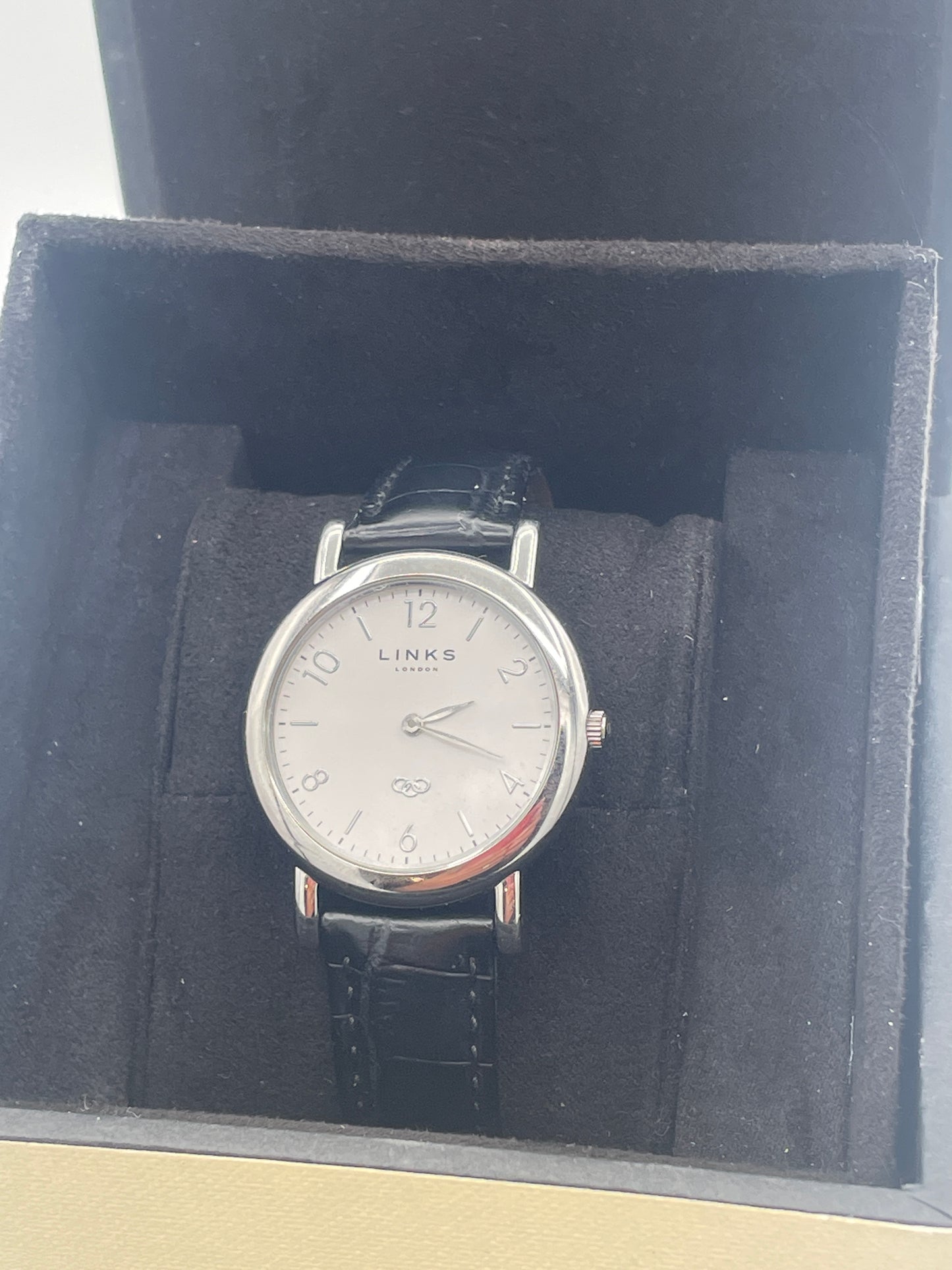 Links of London Noble Slim Ladies Stainless Steel Watch Boxed with Receipt c.2016