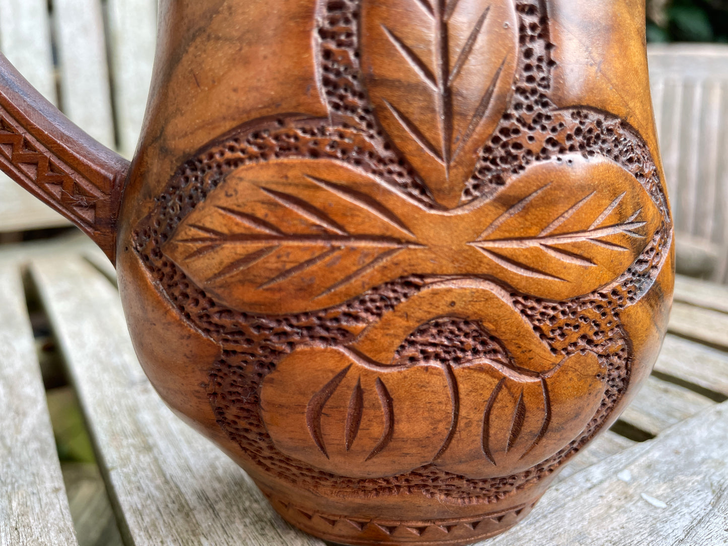 Folk art wooden hand worked arts and crafts loving cup treen 12cm tall