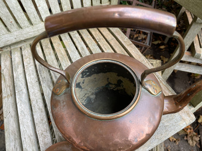 Large Victorian arts and crafts copper and brass hearth kettle 30cm tall