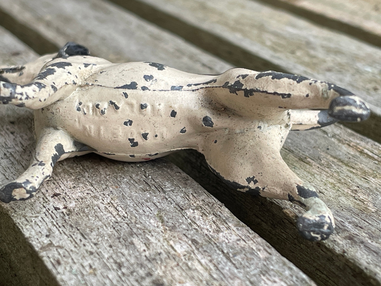 Antique Hand Painted Diecast Metal/Lead scale model of a dog