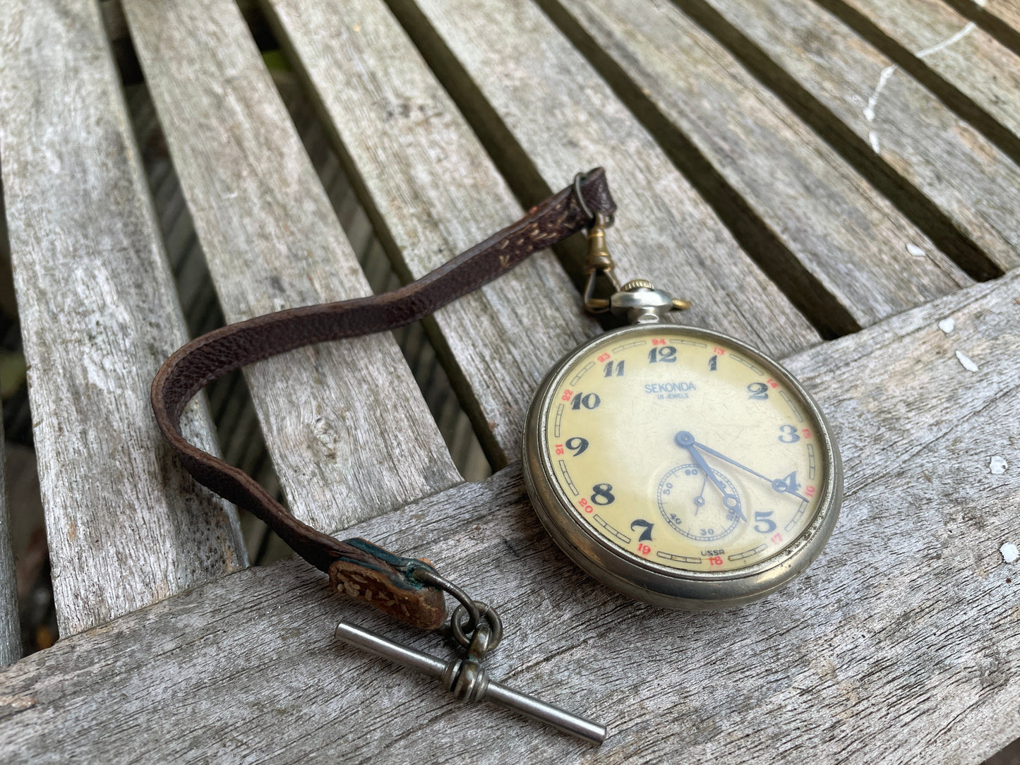 Vintage gents Sekonda 18 jewel USSR Siberian Express train pocket watch 338364 c1950's