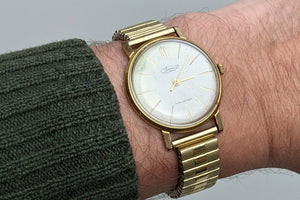 Vintage soviet gold Vympel 23 jewel mens watch