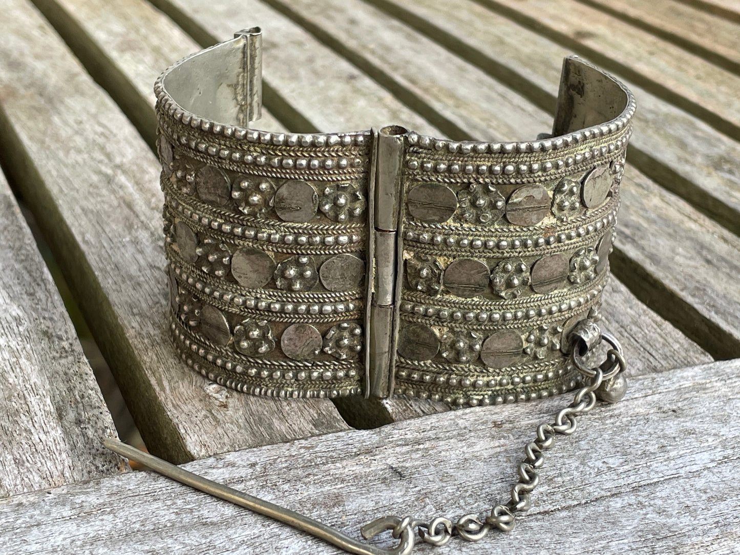 Bedouin white metal bangle cuff bracelet from Yemen