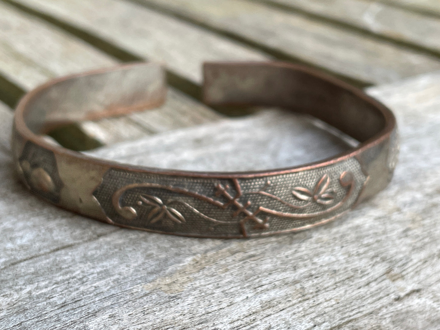 Chinese Bangle with Chinese zodiac animals and floral motif and Chinese inscription