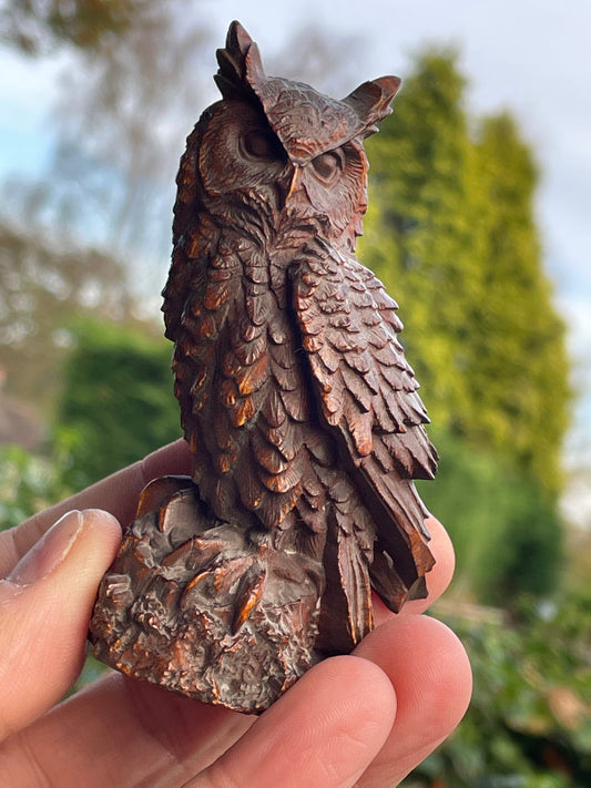 Hand carved wooden Great horned owl 9cm tall