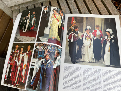 Original The Queens Silver Jubilee colour brochure 1977