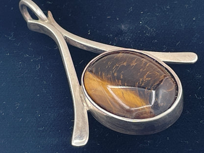 Vintage Sterling Silver Tiger’s-Eye Wishbone Pendant – 15g Boxed