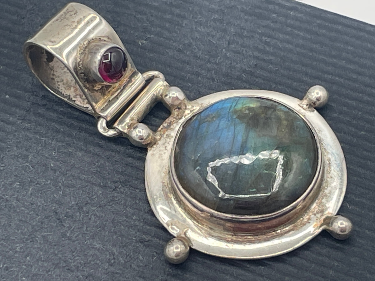 Sterling Silver Labradorite Garnet Articulated Pendant