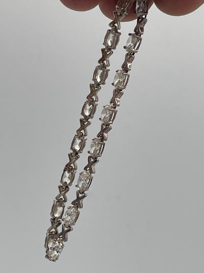 Sterling Silver Oval CZ XO Tennis Bracelet – 19.5cm Boxed