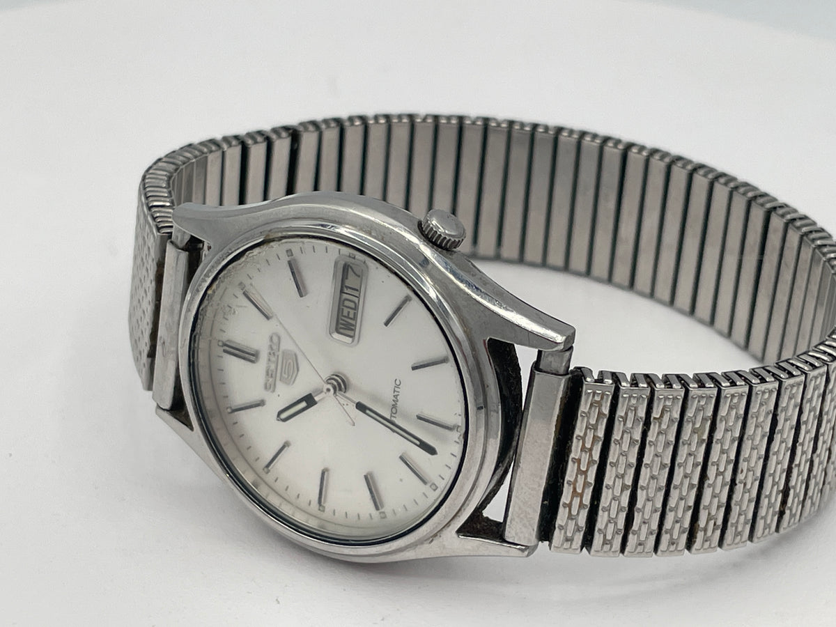 Vintage 1985 Seiko 5 Automatic 7009-3100 Day Date Watch