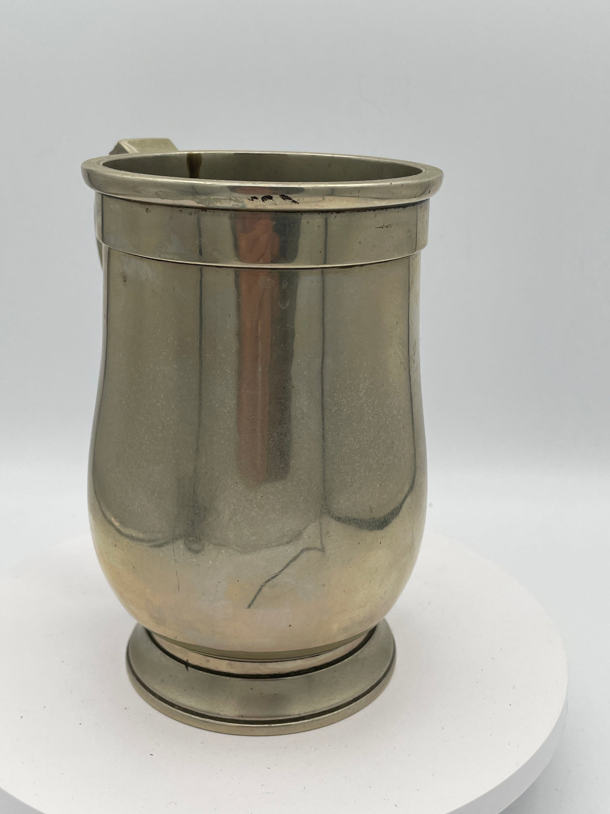 Vintage English Pewter Quart Tankard by G. Davis & Sons London– 1 Quart Capacity