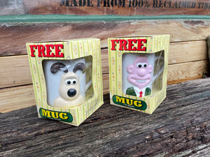 Complete set of two Wallace and Gromit mugs in original packaging
