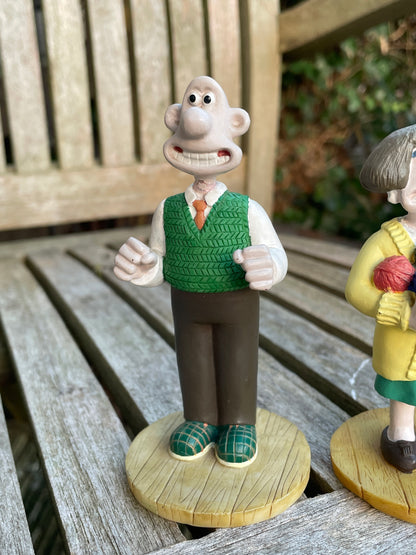 Wallace and Gromit  figurines tallest 11cm c1993