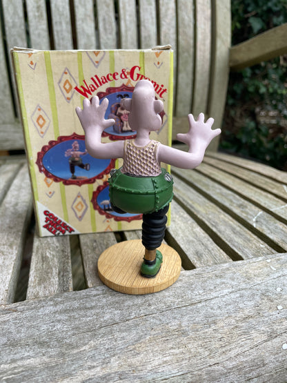 Original Wallace and Gromit Wrong Trousers Wallace figurine 1993 12cm tall