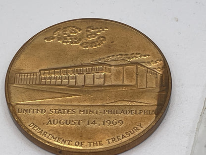 Pair of Vintage 1969 US Mint Philadelphia Opening Commemorative Bronze Medals in Original Packaging