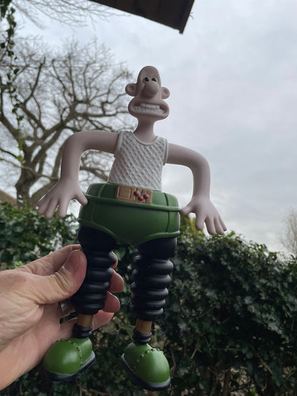 Wallace and Gromit -Large Wallace figure 1993 from The Wrong Trousers Film 28cm tall