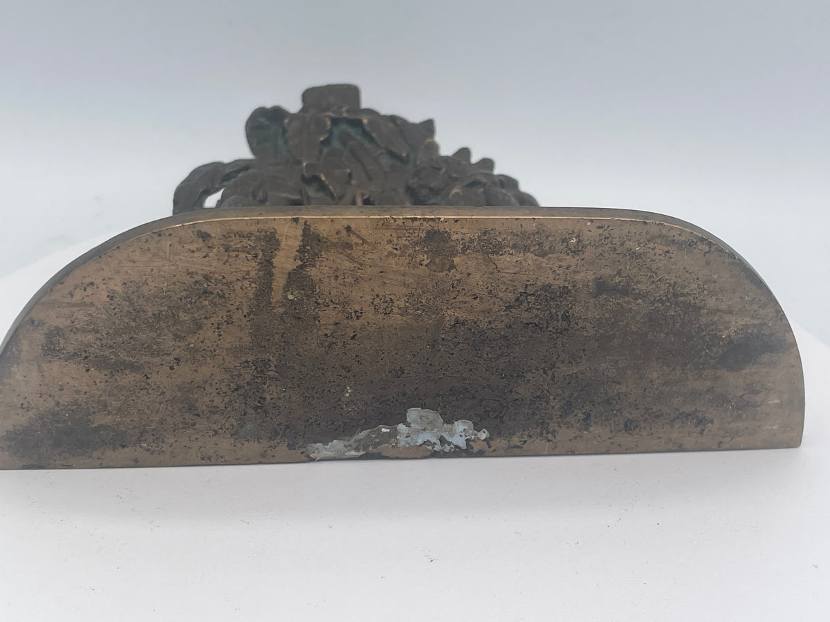 Antique Cast Iron "Dietz, Brother & Co." Robinson Crusoe & Friday Figural Bookend – 19cm Literary Motif Heavy Metal Book/Door Stop